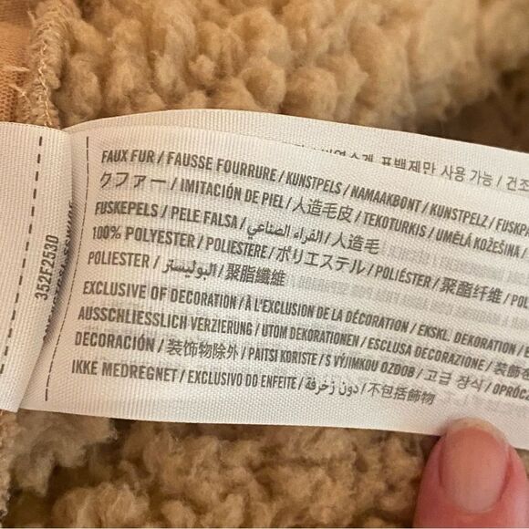 Hollister Half Zip Sherpa Pullover Women's Size XS Oversized with Pockets - Picture 6 of 8